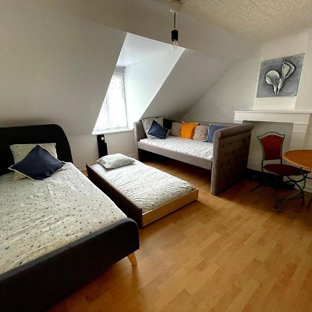 Apartamento Triplex Plein Coeur Du Centre Historique Charleville-Mézières Exterior foto