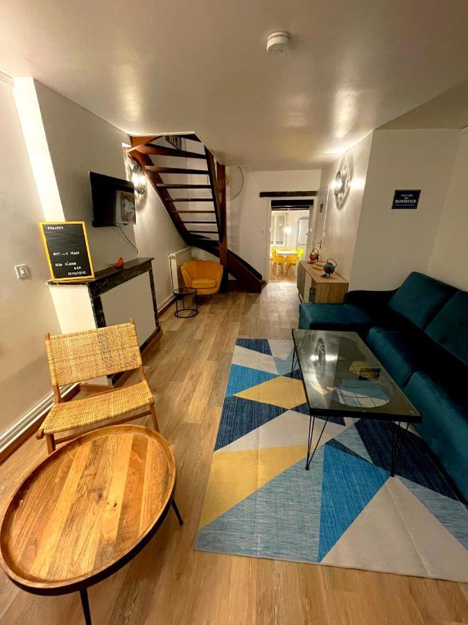 Apartamento Triplex Plein Coeur Du Centre Historique Charleville-Mézières Exterior foto