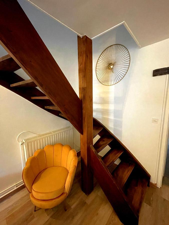 Apartamento Triplex Plein Coeur Du Centre Historique Charleville-Mézières Exterior foto