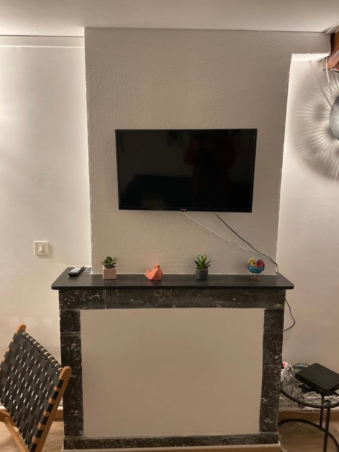 Apartamento Triplex Plein Coeur Du Centre Historique Charleville-Mézières Exterior foto